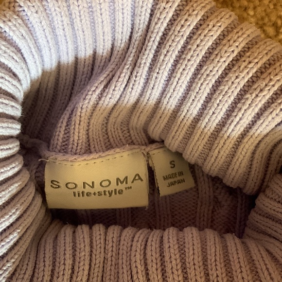 Sweater - Picture 3 of 3